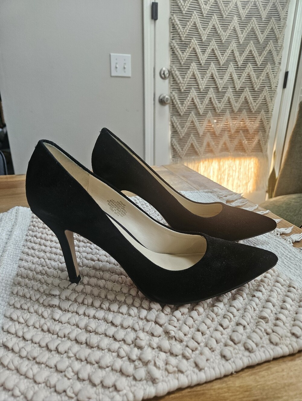 Nine West Flax Black Suede Pointed Toe Stiletto Pumps Size 7.5M